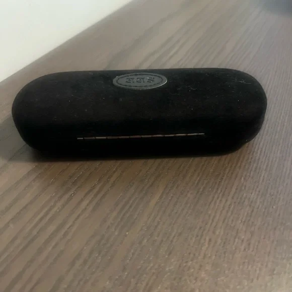 SEE Black Glasses Case - Picture 3 of 3